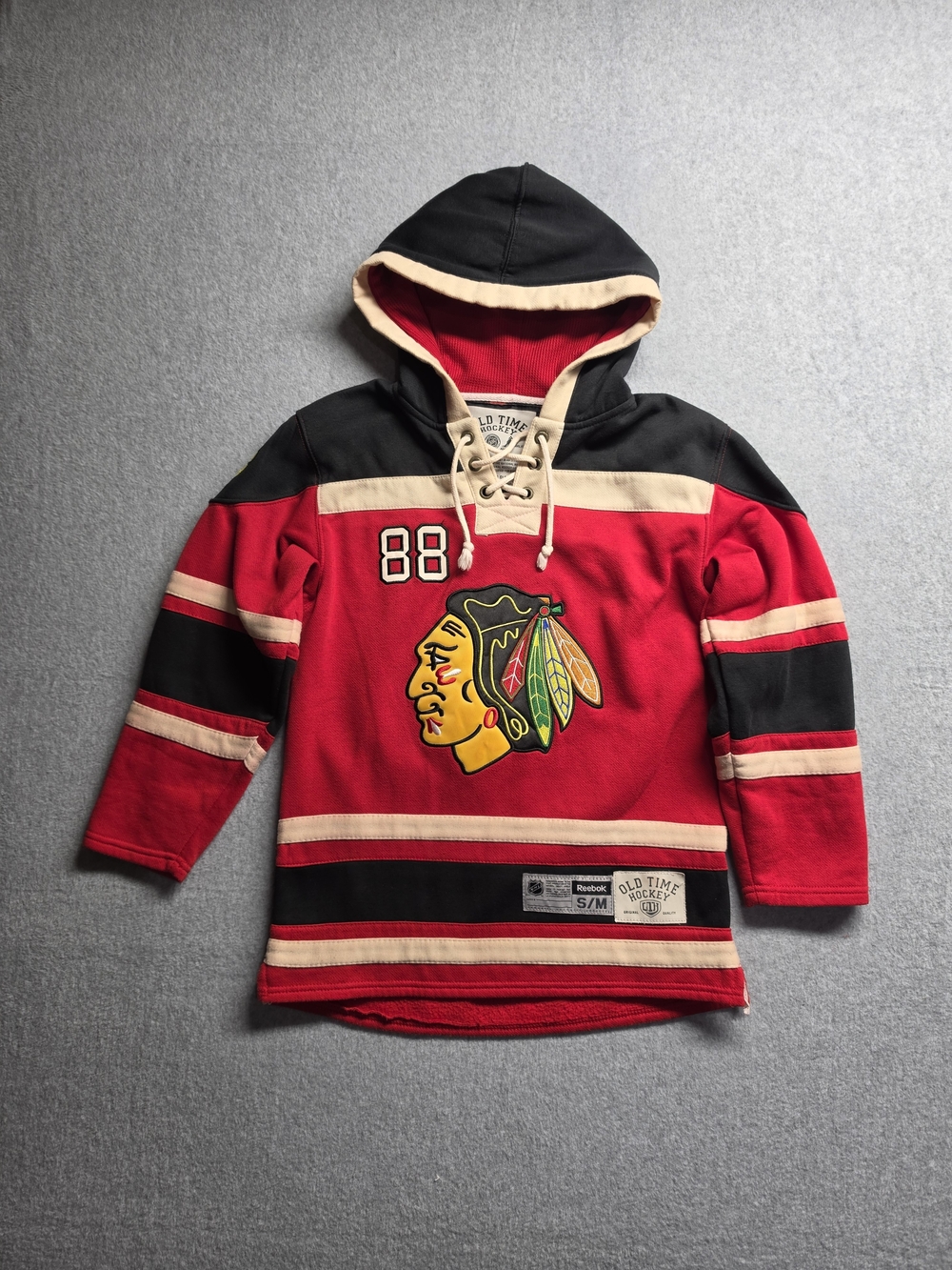 Old Time Hockey Chicago Blackhawks NHL Kane 88 Jersey Style Hoodie Mens Sz Small